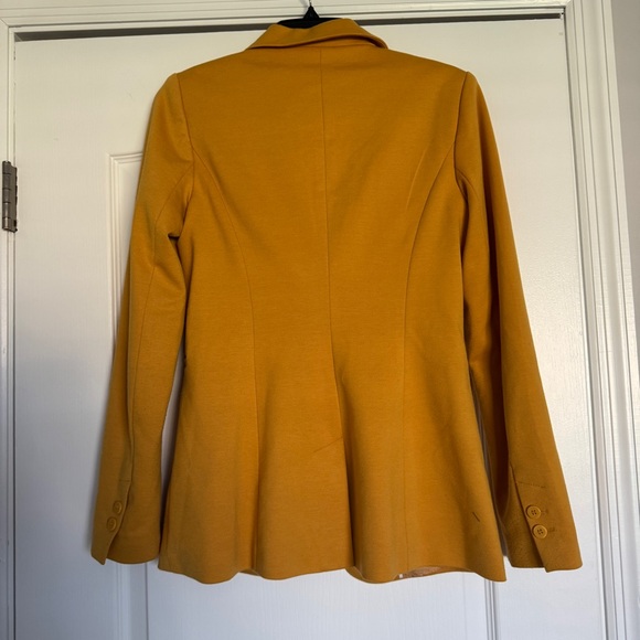 Dalia mustard yellow blazer - Picture 3 of 5
